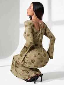 Modelyn 女士优雅玫瑰提花系带针织中长连衣裙，长袖，圆领 - 棕色 - 查看 2