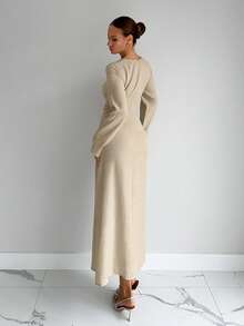 Siren Gaze Vestido midi elegante de manga larga con diseño retorcido y unicolor para mujer, vestido midi beige elegante, vestido midi de manga larga, vestido midi de color neutro, ropa de mujer para otoño, atuendo para volver al colegio, atuendo para concierto country, atuendo casual de negocios para mujer, atuendo de maestra, atuendo para cita nocturna, atuendo de cumpleaños, atuendo para brunch, ropa de mujer estilo occidental, atuendo casual de negocios, para todas las estaciones - Albaricoque - Ver 3