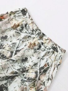 SHEIN Sparklyn 2 件套青少年女孩夏季字母印花圆领短袖 T 恤和树枝印花休闲工装裤 - 彩色 - 查看 3