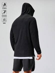 Manfinity Sport Polished Men's Casual Solid Color Hooded Sweatshirt