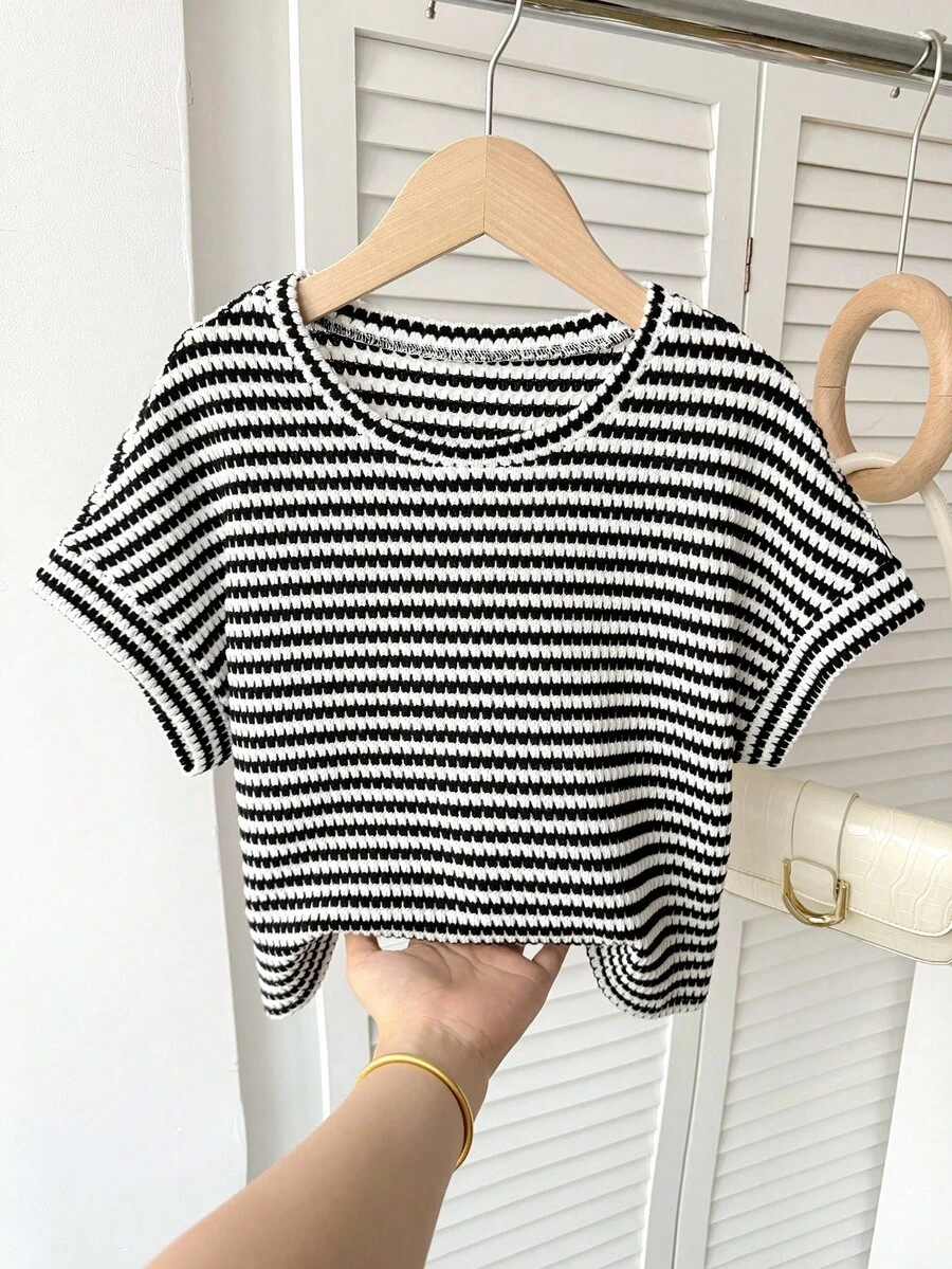 SHEIN 青少年女孩提花纹理针织面料宽松落肩短袖T恤 - 黑與白 - 查看 1