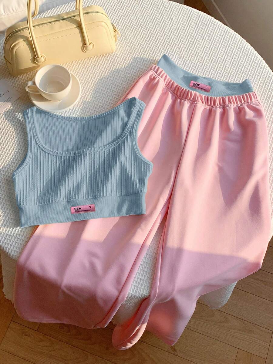 Comfortcana Bộ 2 món/Bộ đồ nữ áo hai dây in chữ & quần màu tương phản, màu vàng kem, trang phục nghỉ hè - Nhiều màu - Xem 1