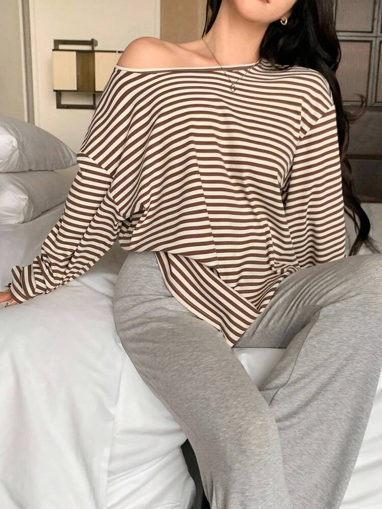 DAZY 女士宽松休闲条纹拼色长袖T恤，基本款长款上衣，适合秋季、春季和夏季 - 巧克力棕 - 查看 6