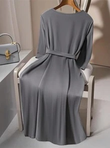 Franclia 灰色针织腰带连衣裙 - 深灰色 - 查看 2