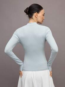 Activina Women's Solid Color Long Sleeve Zip-Up Fitted Sports Jacket - Grey - View 2