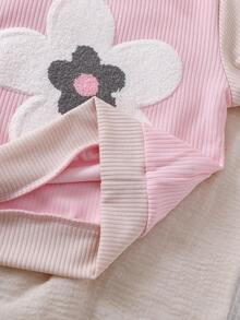 SHEIN Playful Pals Kleine Mädchen Set aus kontrastfarbigem Top mit Blumenstickerei und weiter Hose - Verschiedenfarbig - Übersicht 8