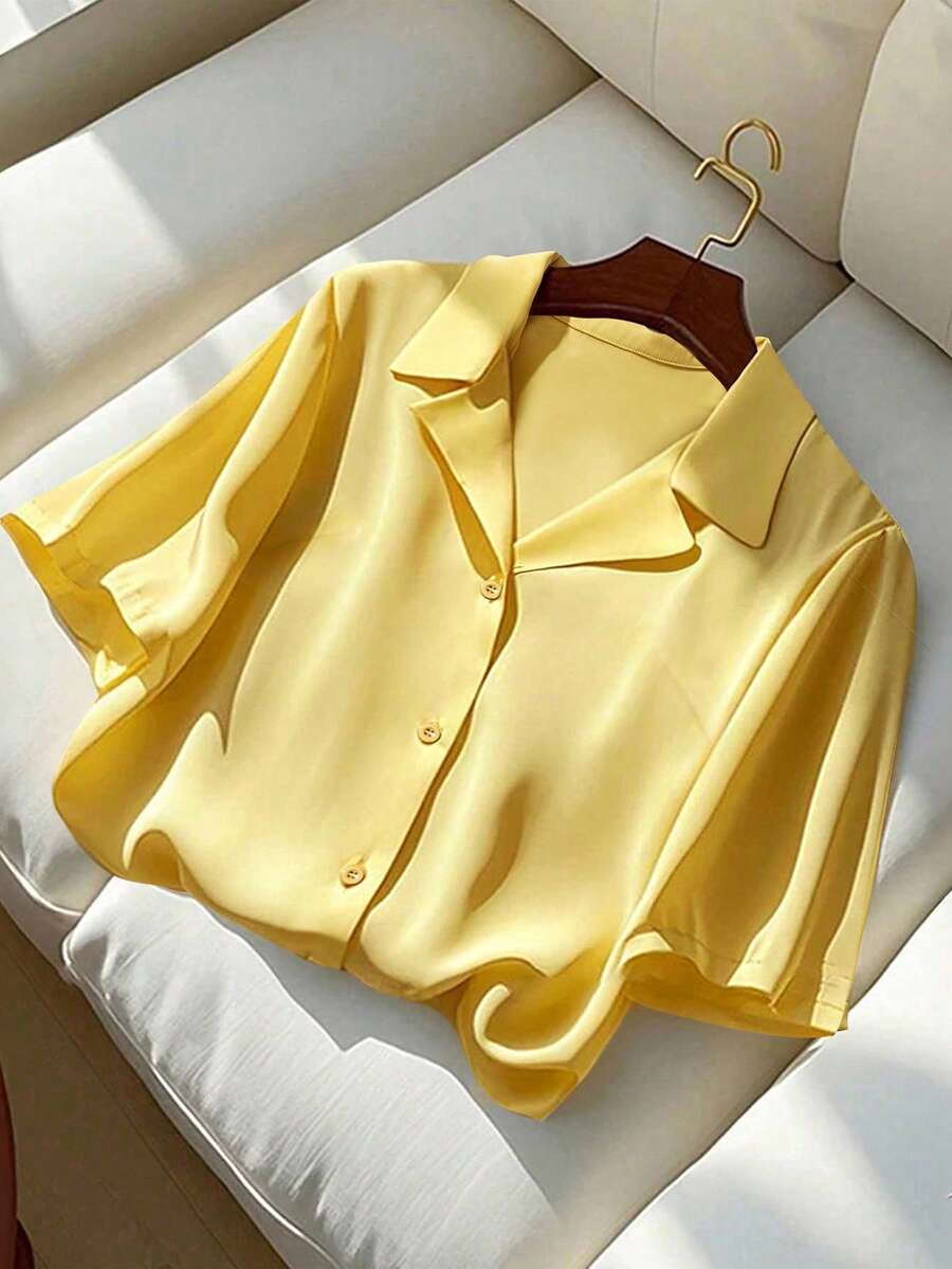 Franclia Plus Size Women's Solid Color Revere Collar Short Sleeve Button Casual Loose Office/Commute Elegant Blouse