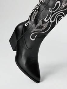 ROMWE Fairycore Damen Spitzschuh Plateau-Absatz Stickerei Western Cowboy Stiefel, Lederobermaterial, kniehohe Länge, Outdoor Mode, Herbst/Winter