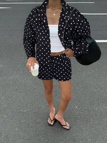 Muchica 2025 秋季女款黑白波点印花长袖拉链夹克和短裤休闲宽松两件套，Y2K 返校 2000 年代街头服饰、垃圾摇滚和朋克时尚 - 黑與白 - 查看 3