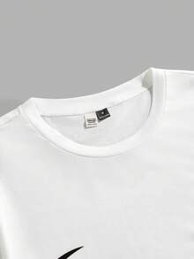 Looney Tunes X Manfinity Manfinity Joysei 男士休闲趣味卡通印花宽松落肩白色T恤，夏季 - 白色 - 查看 3