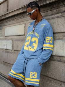 PAVTROS 男士仿雪花效果面料蓝色配黄色条纹和数字“23”和“77”团队元素上衣拼接设计V领长袖运动衫配松紧腰短裤运动衫套装宽松舒适数码印花T恤短裤套装，适合送给男朋友和朋友作为礼物男士两件套蓝色男士街头潮流套装男士两件套运动服针织两件套男士 - 淺色水洗藍 - 查看 6