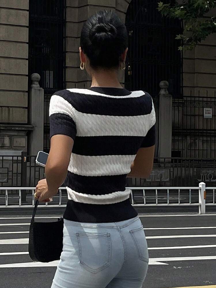 Contrast Striped Fitted Short Sleeve V-Neck Twist Floral Casual Street Knit Top For Women, Autumn/Winter