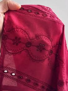 Sweetra 大码女式 V 领刺绣长袖修身纽扣衬衫，优雅通勤、复古、休闲、约会、派对，酒红色 - 酒紅色 - 查看 8