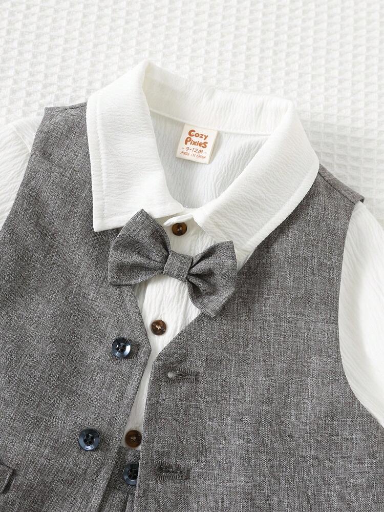 Cozy Pixies Bộ trang phục quý ông thu đông 3 món cho bé trai, bao gồm áo khoác vest xám, quần có quai rời có cạp chun và áo sơ mi dài tay màu trắng có nơ - Nhiều màu - Xem 6