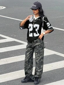 少女运动风落肩涤纶T恤，印有数字，长款宽松版型，嘻哈简约街头风夏季说唱歌手T恤 - 黑色 - 查看 3