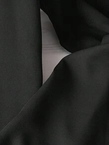 GlowEve CURVE Completo elegante da donna taglie forti con motivo floreale 3D, blazer con bottoni decorativi alla moda e pantaloni adatti per l'ufficio - nero - Visualizzare 5