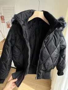 SHEIN Teens' Padded Coat, Hooded With Fur Collar, Diamond Pattern Cuffs And Hem, Suitable For Play And Back To School, Winter Fall