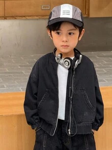 SHEIN Kurtka jeansowa dla chłopców z długimi rękawami i obniżonymi ramionami w kolorze czarnym