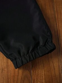 Manfinity NXTstreet 男士字母图案连帽衫和运动裤，适合秋冬