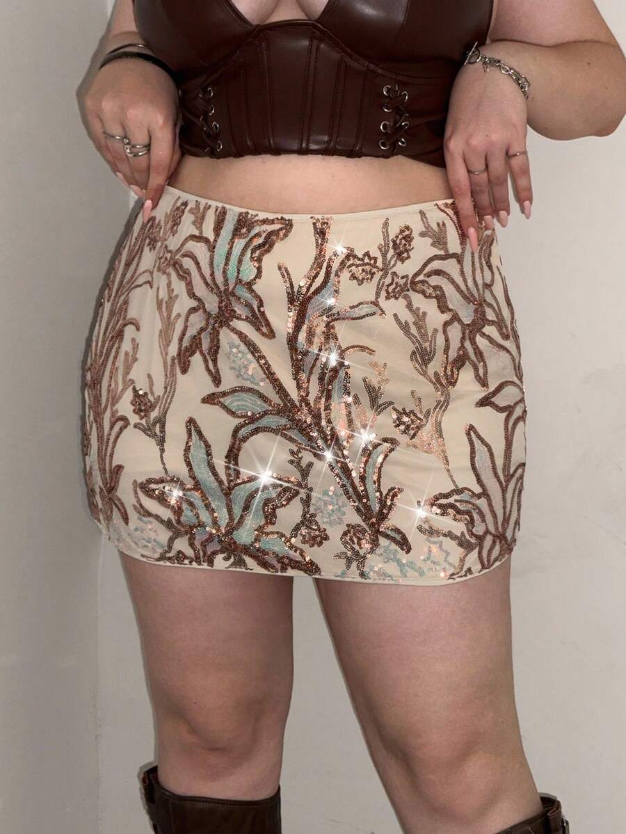 SHEIN EZwear 大尺碼夏季時尚玫瑰金亮片刺繡低腰迷你裙,女孩風派對夜店生日之夜外出演唱會返校穿搭 - 彩色 - 查看 1