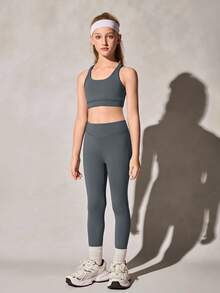 Conjunto de top deportivo ajustado gris para niñas preadolescentes, adecuado para correr, ciclismo, fitness, baloncesto, fútbol, tenis, bádminton, con diseño de espalda cruzada elástica y cómodo - Gris - Ver 5