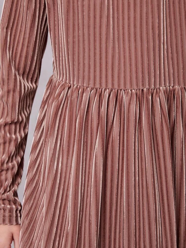 Tween Girl Loose Retro Velvet Striped Crew Neck Layered Long Sleeve Dress