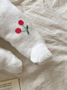 Vintaside Kids 新生儿简约时尚可爱波尔卡圆点长袖连帽羊毛连体衣家居服 - 紅白色 - 查看 7