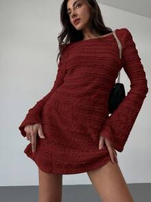 Aloruh New Sexy Backless Knitted Jacquard Elastic Fabric Flare Sleeve Short Dress - Red - View 5