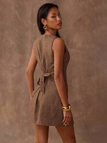 SHEIN BAE Autumn Slim-Fit Single-Breasted Sleeveless Waist-Cinching Minimalist Dress, Special Fabric Dress, Autumn And Winter Versatile Dress, Commuting Dress, Elegant Short Dress - Coffee Brown - View 2
