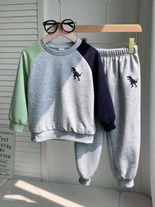 2pcs/Set Young Boys Casual Comfortable Versatile Colorblock Raglan Sleeve Crew Neck Sweatshirt & Long Pants Set, Young Boys Clothes For School, Thermal Lined Brushed Thick Tracksuit - Multicolor - View 4