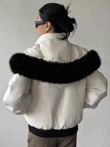 DAZY Chaqueta de invierno para mujer con capucha y cuello de piel sintética en bloques de color