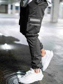 Manfinity Homme Loose Men's Letter Graphic Flap Pocket Cargo Pants, For Fall