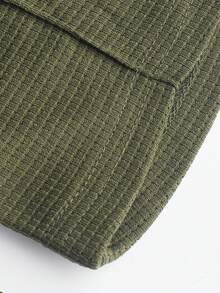 Manfinity Homme Bộ đồ nam mùa hè màu trơn cổ tròn tay ngắn kèm quần cạp rút, bộ đồ thường ngày màu xanh ô liu hai mảnh, bộ đồ phối đồ nam, bộ đồ 2 mảnh màu xanh lá cây, trang phục ấm áp - xanh quân đội - Xem 5