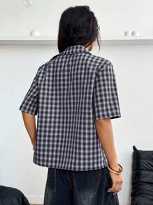 StreetHx Áo sơ mi nữ tay ngắn túi khóa kéo kẻ caro phong cách đường phố - Màu xanh hải quân - Xem 2