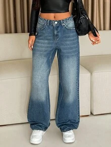Calça Jeans Reta com Detalhe e Cintura Baixa