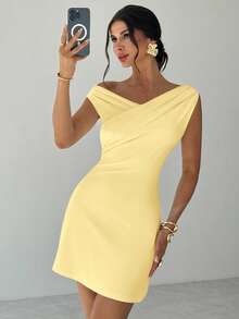 Firerie 女士优雅简约时尚性感日常通勤音乐节度假不对称领口垂坠白色 A 字迷你连衣裙，春夏 - 黃色 - 查看 2