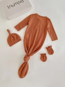 Loomiva Newborn Solid Color Long Sleeve Romper, Hat And Socks Gift Set Fall Winter - Khaki - View 2