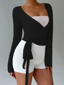 FavEase 粉色瑜伽健身运动弹力柔软前开系带 V 领裹身长袖短款紧身 T 恤，时尚简约休闲优雅衣橱必备设计，适合女性，春秋季 - 黑色 - 查看 6