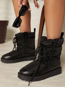 SHUZIA 中長系結雪地靴 - 黑色 - 查看 2