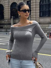 DAZY Elegantes einfarbiges asymmetrisches Damen-Pullover, Off-Shoulder Oberteil für den Herbst, Schulstil - Grau - Übersicht 10