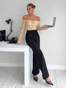 Siren Gaze ملابس علوية قصيرة مزينة بإبزيم ذهبي على الكتف مع طبقات