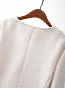 GlowEve CURVE 女士时尚优雅双排扣流苏夹克 - 米色 - 查看 4