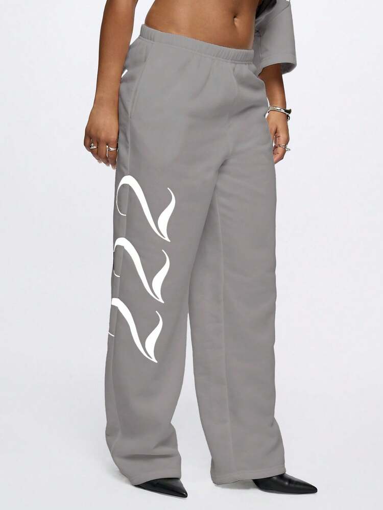 SUMWON WOMEN Wide Leg Angel Script Sweatpants With Side Print
