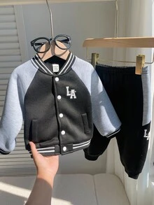 Set de chaqueta y pantalones de chándal de 2 piezas para bebés niños, con diseño de bloques de color, mangas raglán, forro térmico grueso y cómodo, para otoño/invierno - Negro - Ver 7