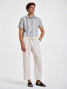 Manfinity Homme 男士抽绳腰直筒裤，纯色度假休闲裤，适合爸爸和丈夫，男朋友的礼物 - 米色 - 查看 3