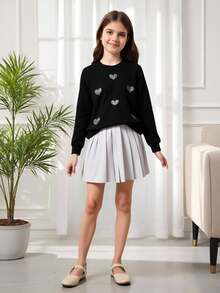 SHEIN Set de 2 piezas de niña preadolescente: sudadera con parche de corazón brillante a juego con falda mini plisada gris, conjunto de outfit casual para otoño e invierno - Multicolor - Ver 10