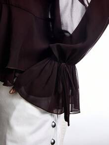 LYSMO 2025新款极简风女士优雅通勤纯色荷叶边喇叭袖衬衫，万圣节/圣诞节/圣诞夜惊魂/派对棕色优雅乡村音乐会 - 咖啡棕 - 查看 4