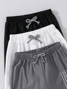 SHEIN 适合青少年男孩的休闲舒适三件套印花长裤，黑色、白色和灰色相间的时尚单品，适合返校季和运动穿着，是秋冬季的时尚之选。 - 灰色 - 查看 4