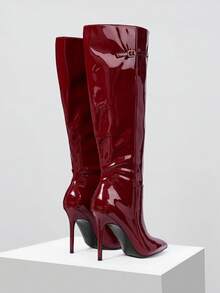 Mnmlis 优雅的酒红色漆皮高筒靴，配有金属扣带，细高跟鞋 - 酒紅色 - 查看 4