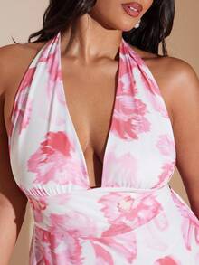 SHEIN BAE Vestido mini de mujer talla grande con cuello halter, estampado floral y malla elástica, elegante para verano, resort o fiesta - Blanco - Ver 7